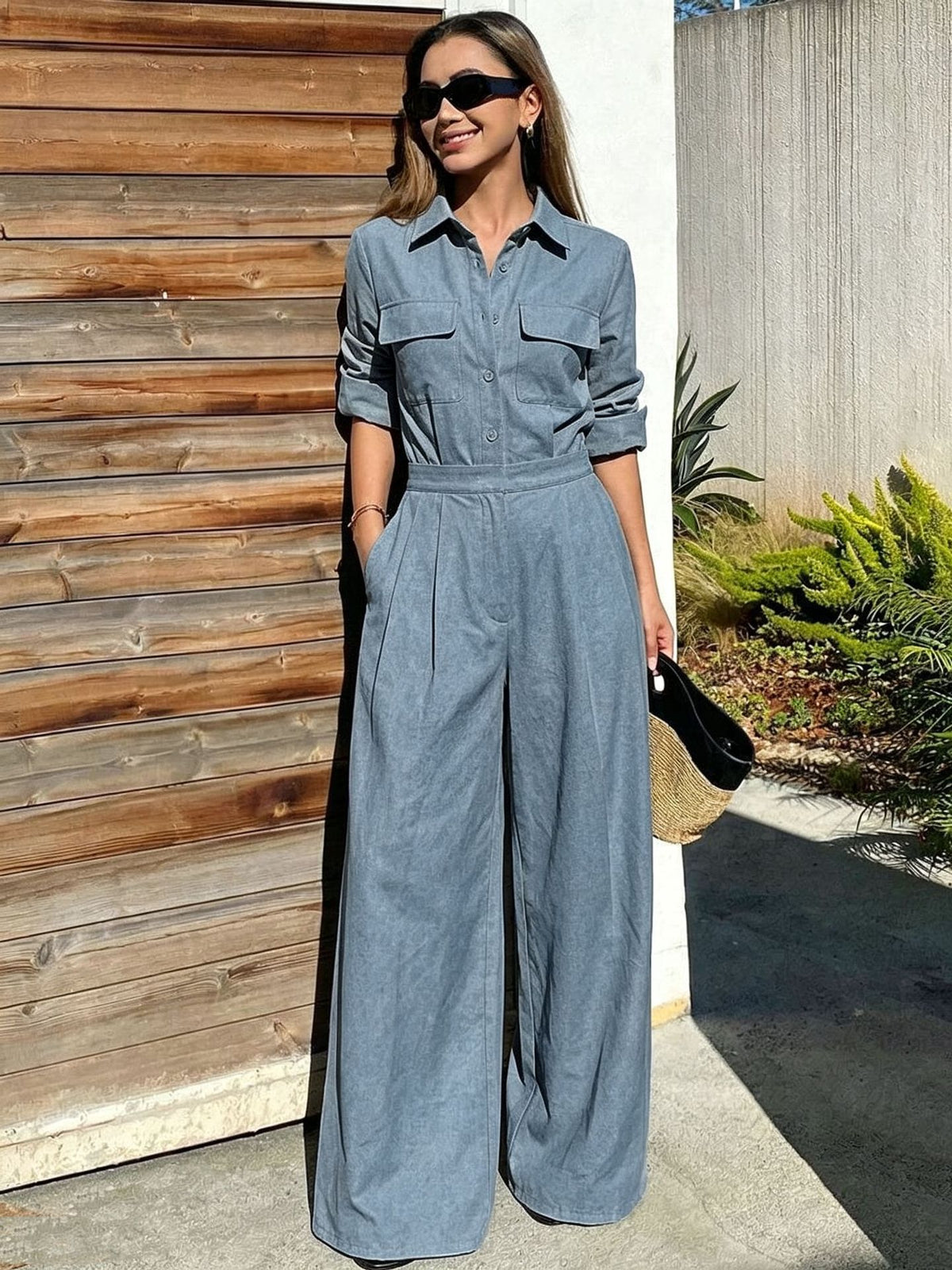 Women's collar long sleeved jumpsuit