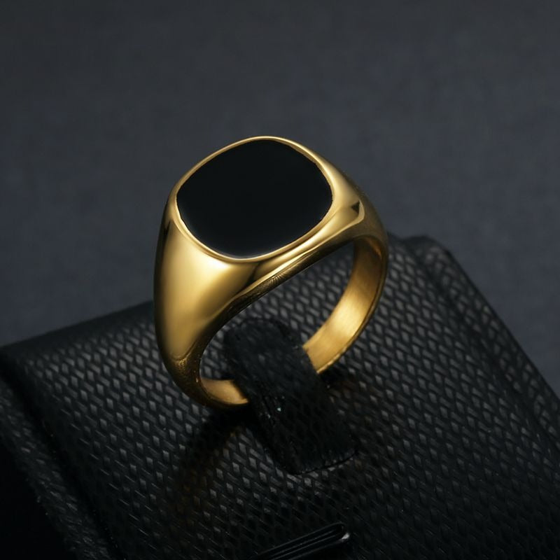 Fashionable, simple, and personalized stainless steel gold-plated drop glue smooth ring for men and women's accessories